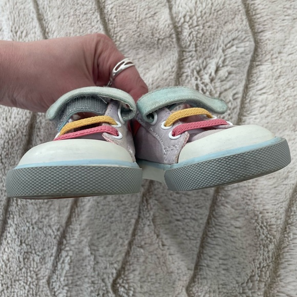 See Kai Run Kristin Sneaker - Picture 7 of 9